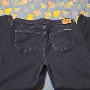 Calvin Klein Women’s Dark Blue Straight leg Jeans 16